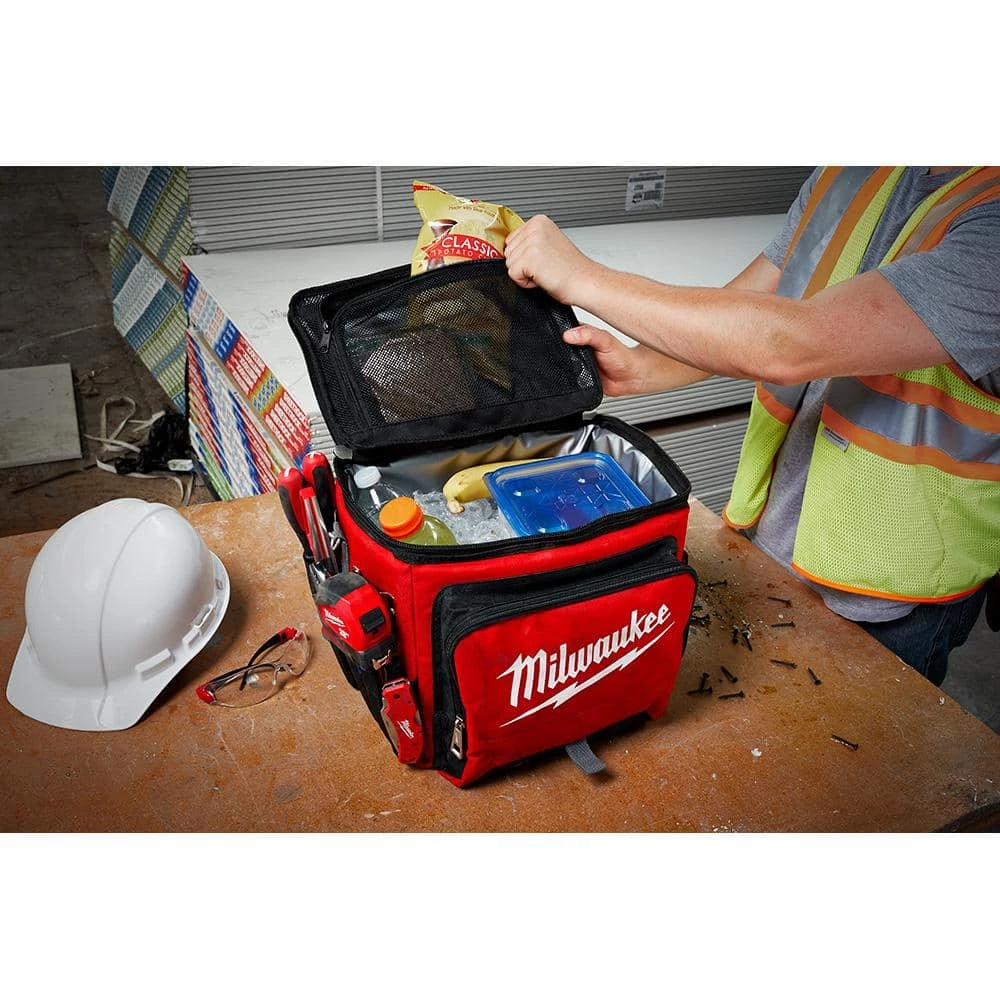21 Qt. Soft Sided Jobsite Lunch Cooler by Milwaukee - Image 8